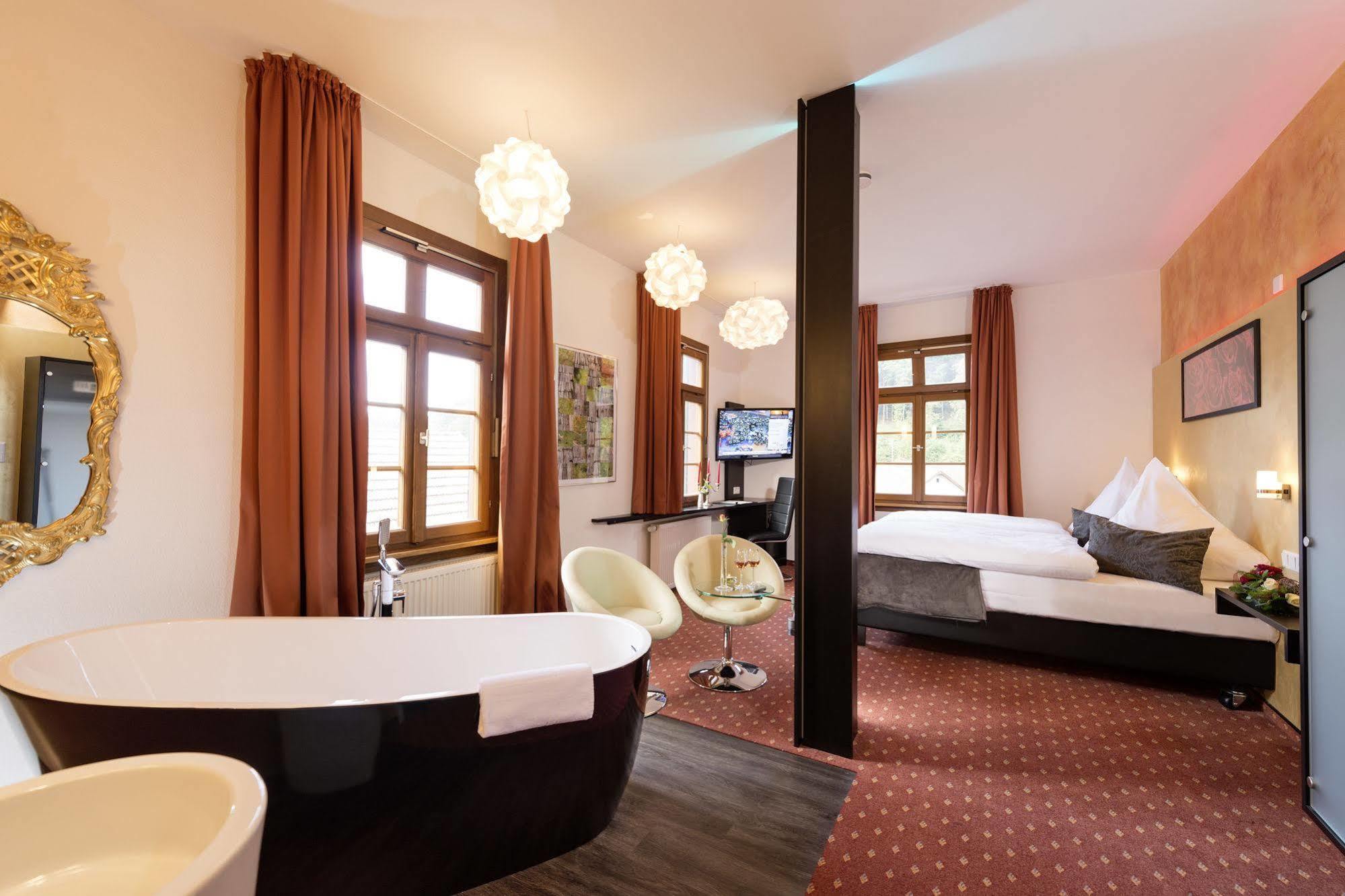 Hotel Landgasthof Koenig Von Preussen Marxzell Екстериор снимка