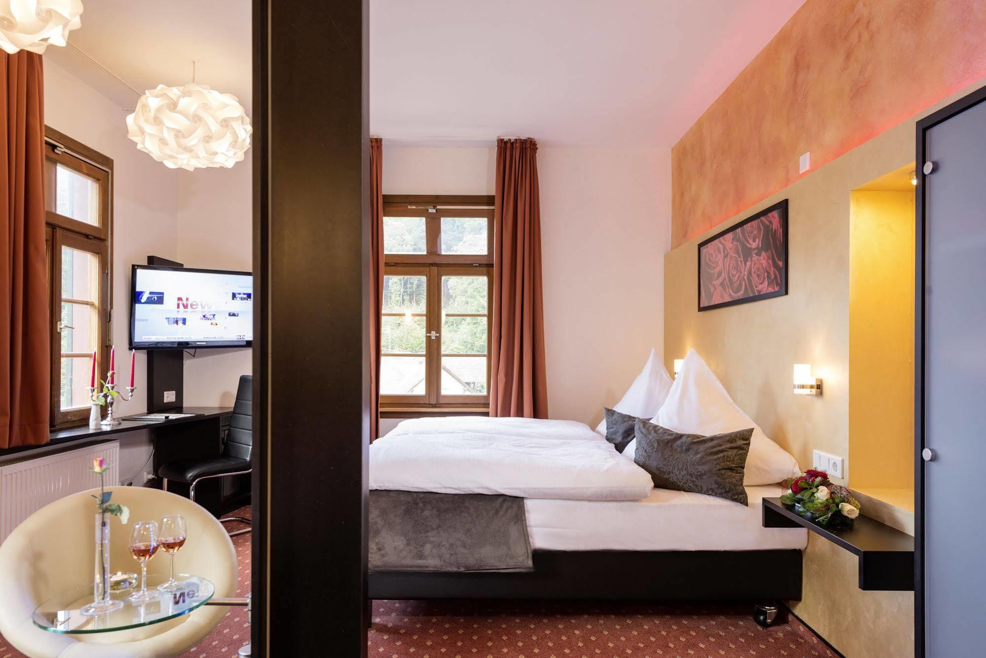Hotel Landgasthof Koenig Von Preussen Marxzell Екстериор снимка
